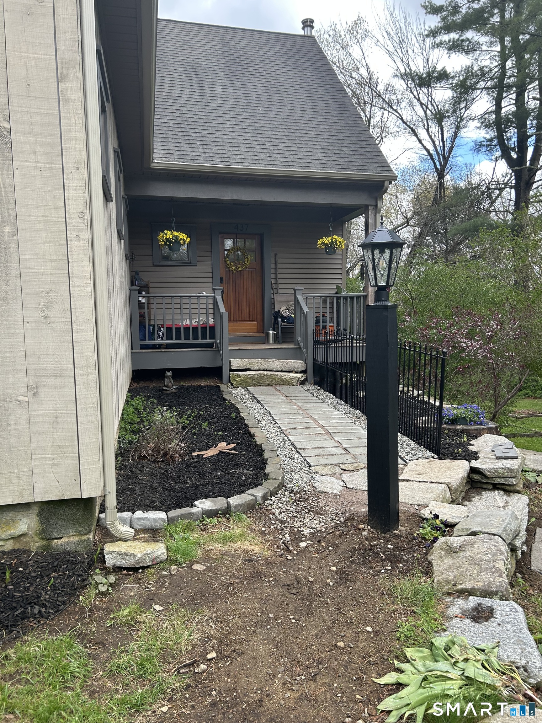 437 Providence Turnpike Hampton, CT 06247 - Photo 2 of 39 a front view of a house