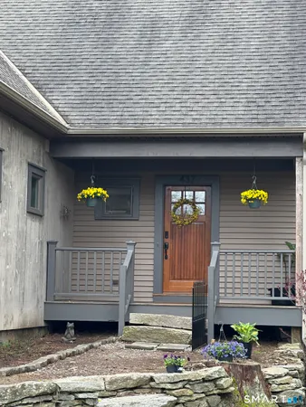 $449,500 | 437 Providence Turnpike, Hampton, CT 06247