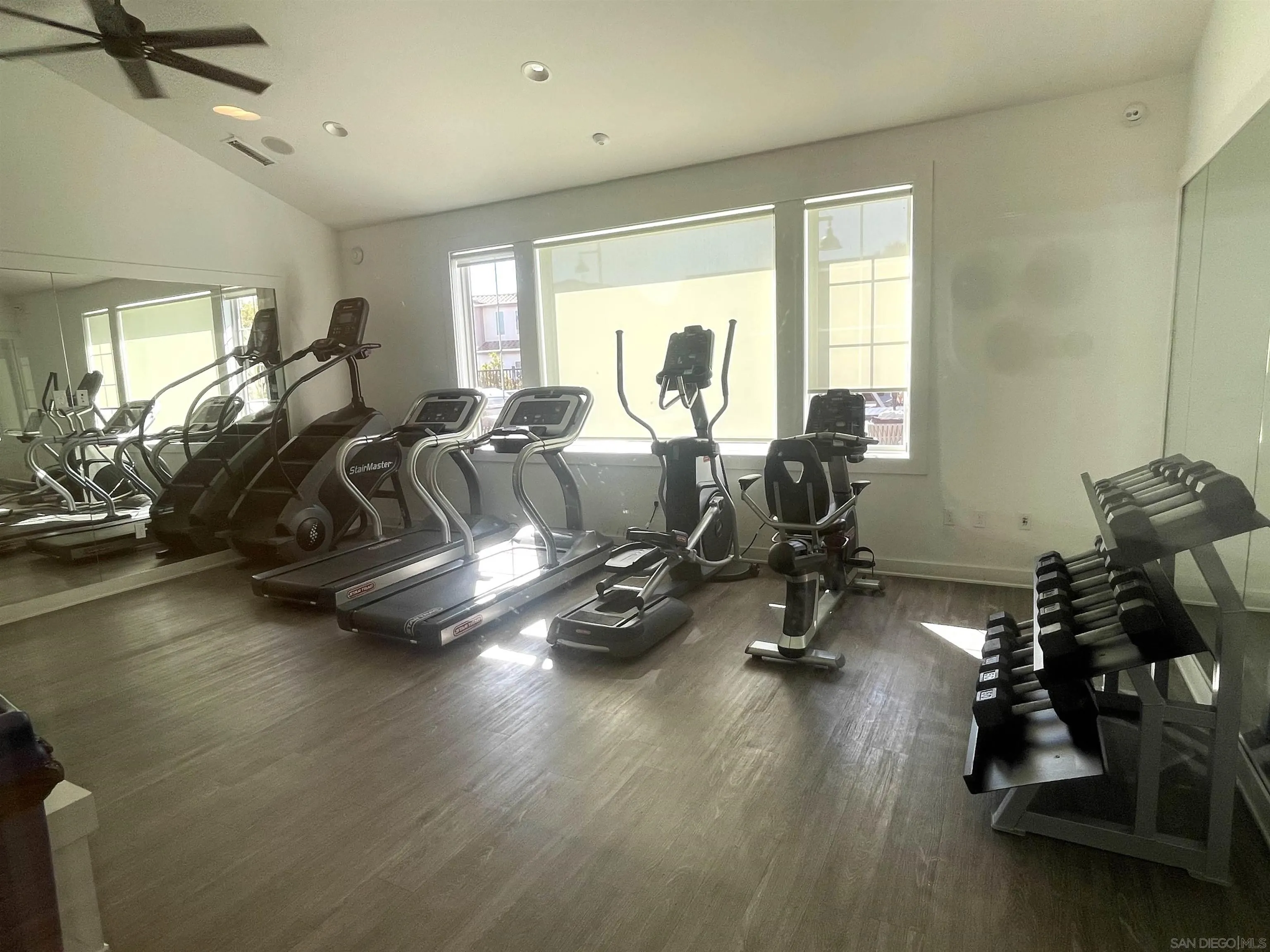 8515 Goldfield Street Santee, CA 92071 - Photo 32 of 34 a view of a room with gym equipment