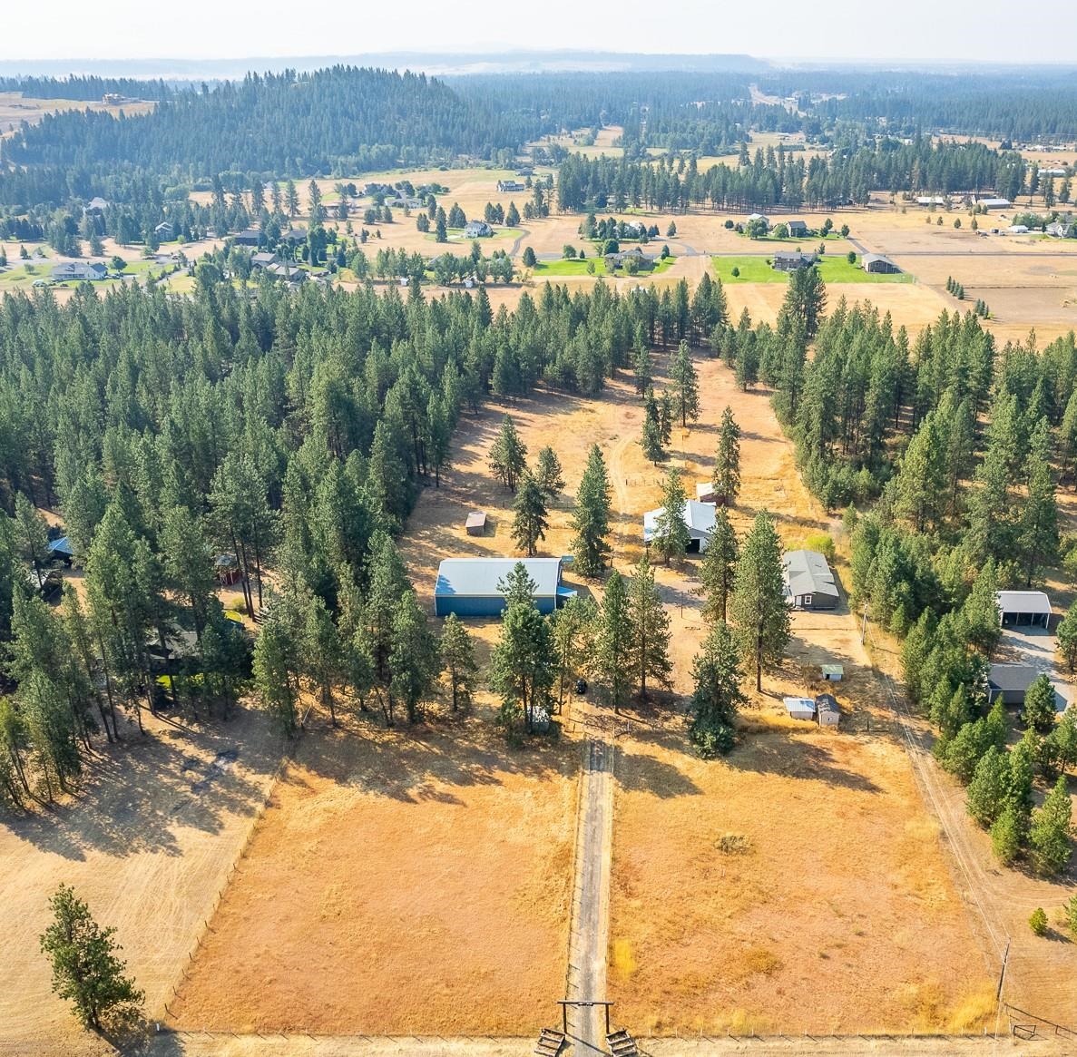 4612 East Woolard Road Colbert, WA 99005 - Photo 1 of 34
