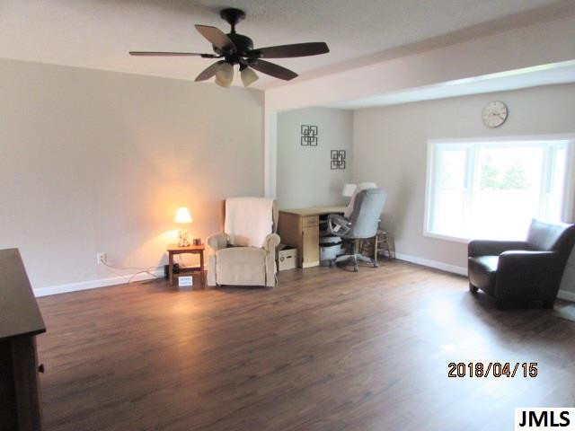 5489 Benton Road Jackson, MI 49201 - Photo 5 of 21 Photo 5