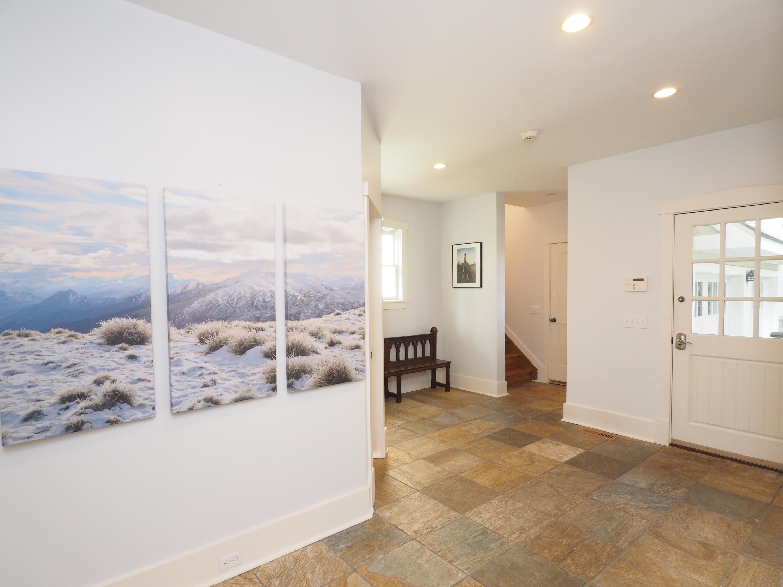 7 Ledge Road Rowayton, CT 06853 - Photo 20 of 30 a view of an empty room and a window