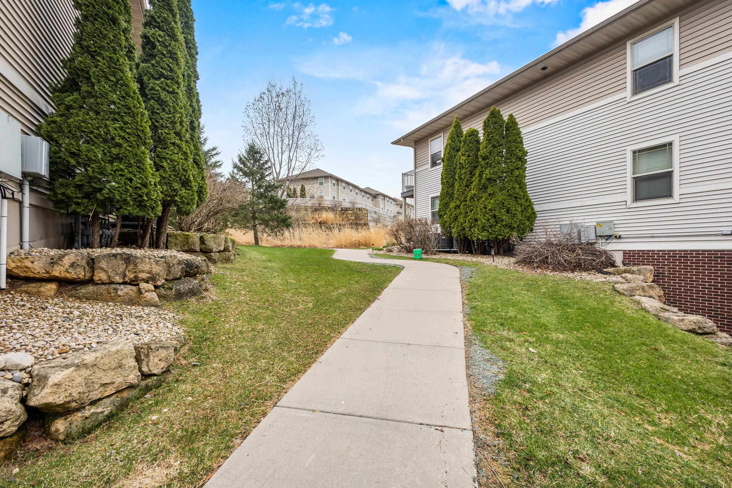 2824 North Pleasant View Road, Unit 202 Middleton, WI 53562 - Photo 30 of 41