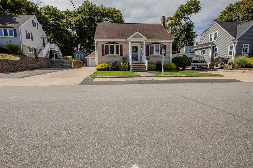 3 Norman Road Saugus, MA 01906 - Photo 19 of 22