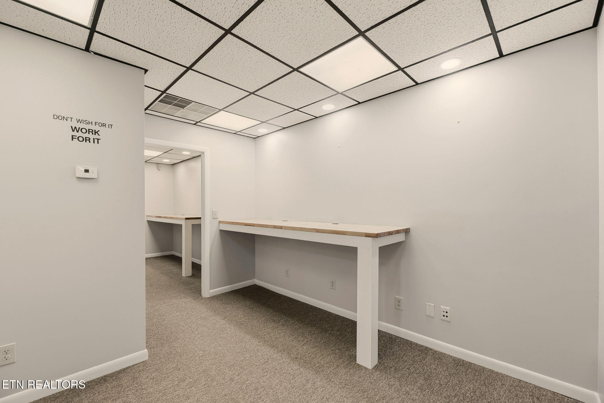 116 Hotel Road Knoxville, TN 37918 - Photo 13 of 20 11-web-or-mls-Hotel116 (20)