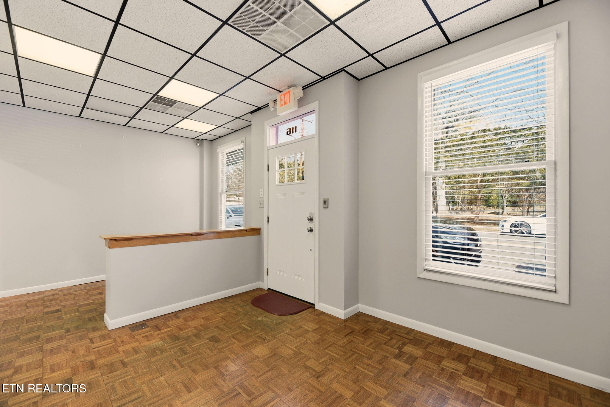 116 Hotel Road Knoxville, TN 37918 - Photo 6 of 20 6-web-or-mls-Hotel116 (5)