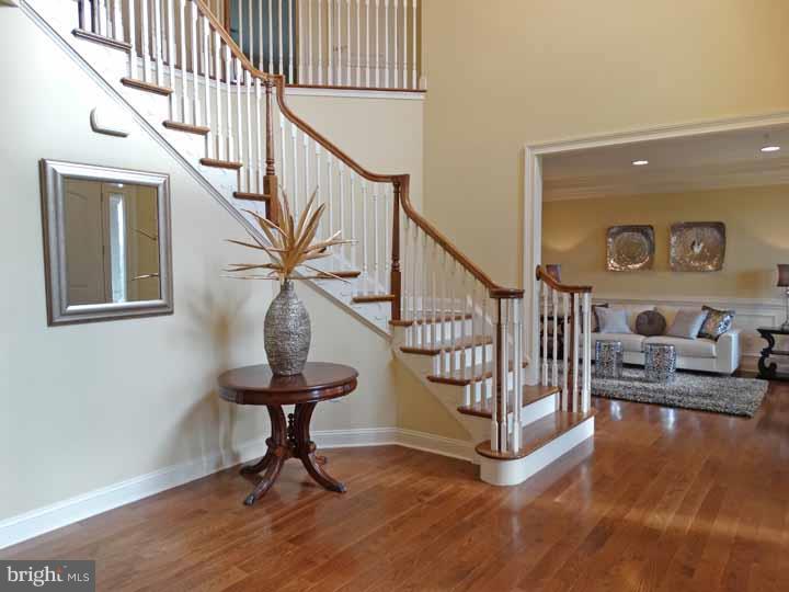522 Swamp Road Newtown, PA 18940 - Photo 5 of 24 Foyer