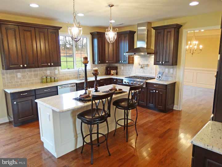 522 Swamp Road Newtown, PA 18940 - Photo 9 of 24 Kitchen