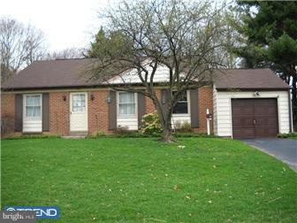 306 Cushmore Road Southampton, PA 18966 - Photo 1 of 12 Exterior Front