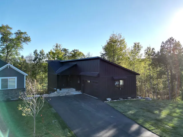 $679,900 | 5529 Little Walnut Lane, Pequot Lakes, MN 56472