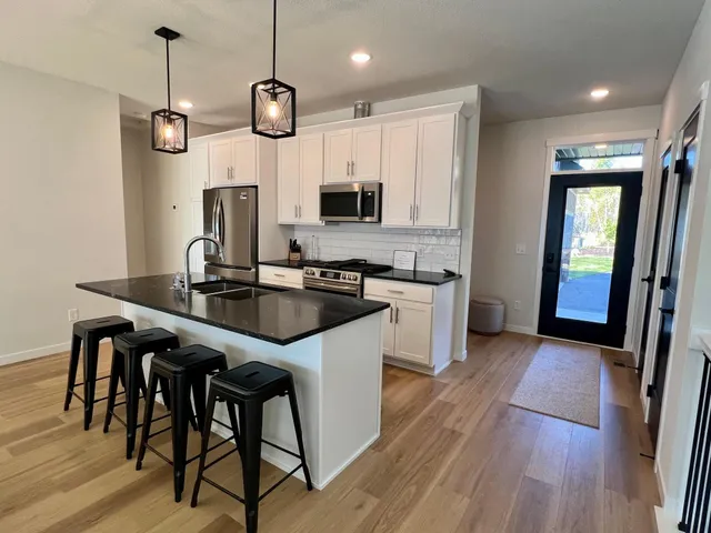 $679,900 | 5529 Little Walnut Lane, Pequot Lakes, MN 56472