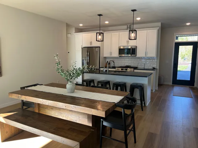 $679,900 | 5529 Little Walnut Lane, Pequot Lakes, MN 56472