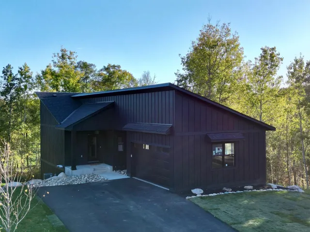 $679,900 | 5529 Little Walnut Lane, Pequot Lakes, MN 56472