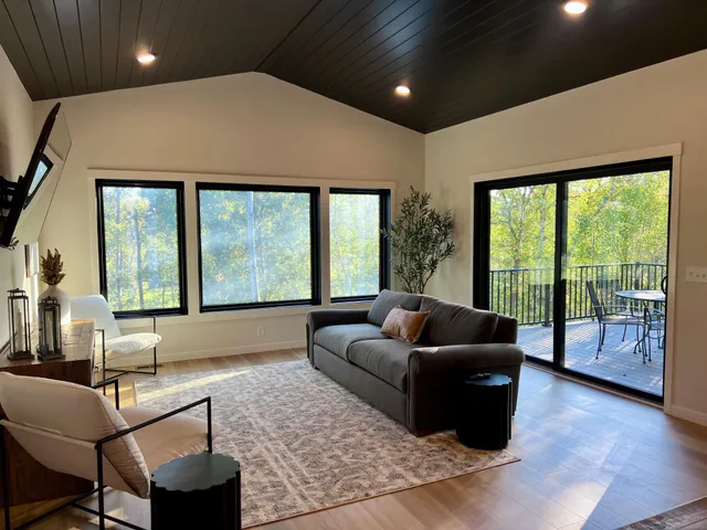 $679,900 | 5529 Little Walnut Lane, Pequot Lakes, MN 56472