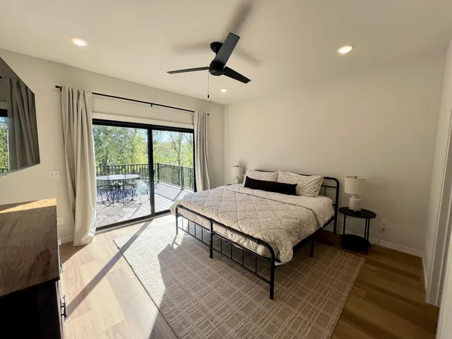 $679,900 | 5529 Little Walnut Lane, Pequot Lakes, MN 56472