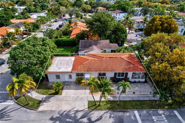 $1,295,000 | 2399 Southwest 26th Lane, Miami, FL 33133