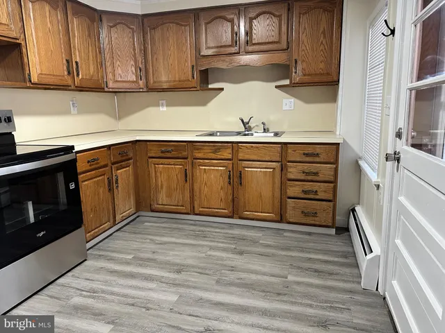 $187,999 | 136 North Railroad Street, Annville, PA 17003