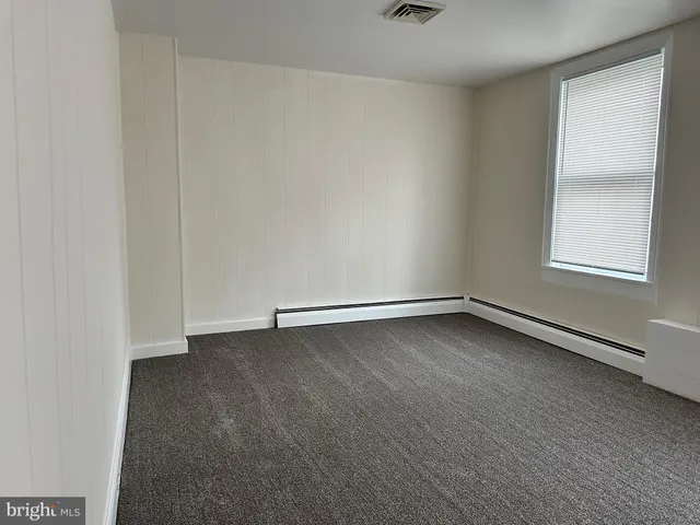 $187,999 | 136 North Railroad Street, Annville, PA 17003