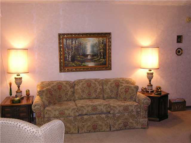 4115 Karl Road, Unit 202 Columbus, OH 43224 - Photo 2 of 16 Gallery Image 2