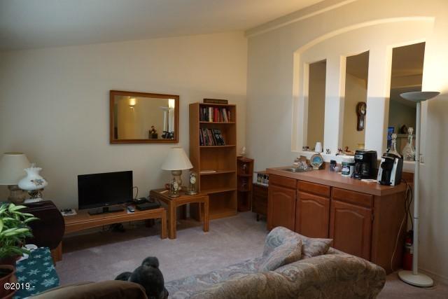 2399 Northeast Holmes Road Lincoln City, OR 97367 - Photo 14 of 30 Family Room1.2