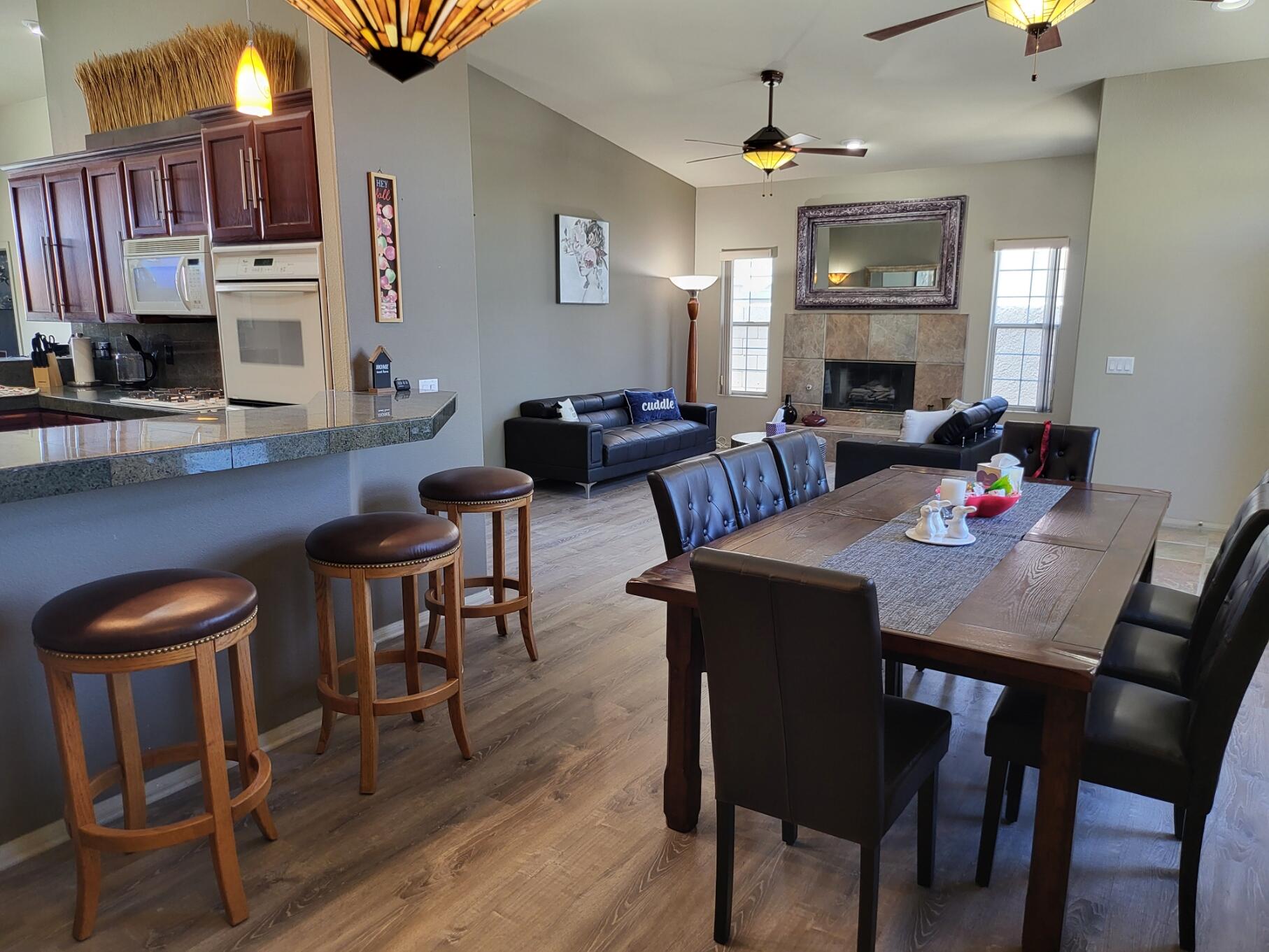 67235 Garbino Road Cathedral City, CA 92234 - Photo 11 of 45 Dining to Living