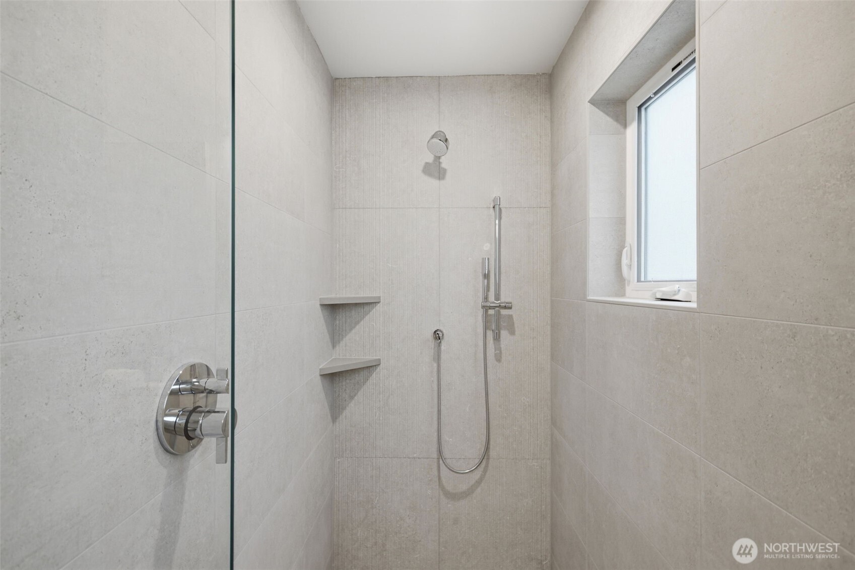 5904 42nd Avenue Southwest Seattle, WA 98136 - Photo 30 of 40