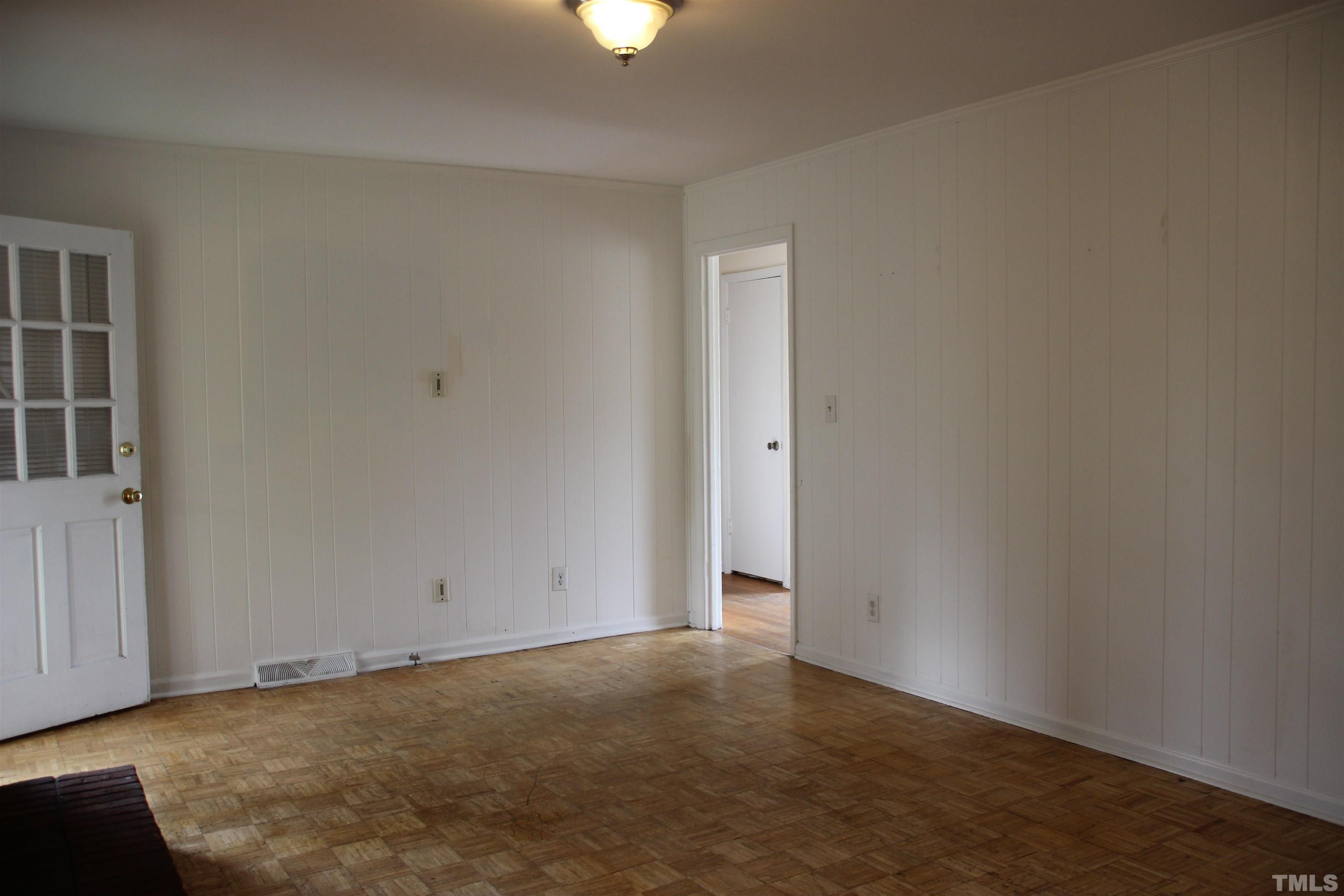314 Rippling Stream Road Durham, NC 27704 - Photo 13 of 29 Gallery Image 13