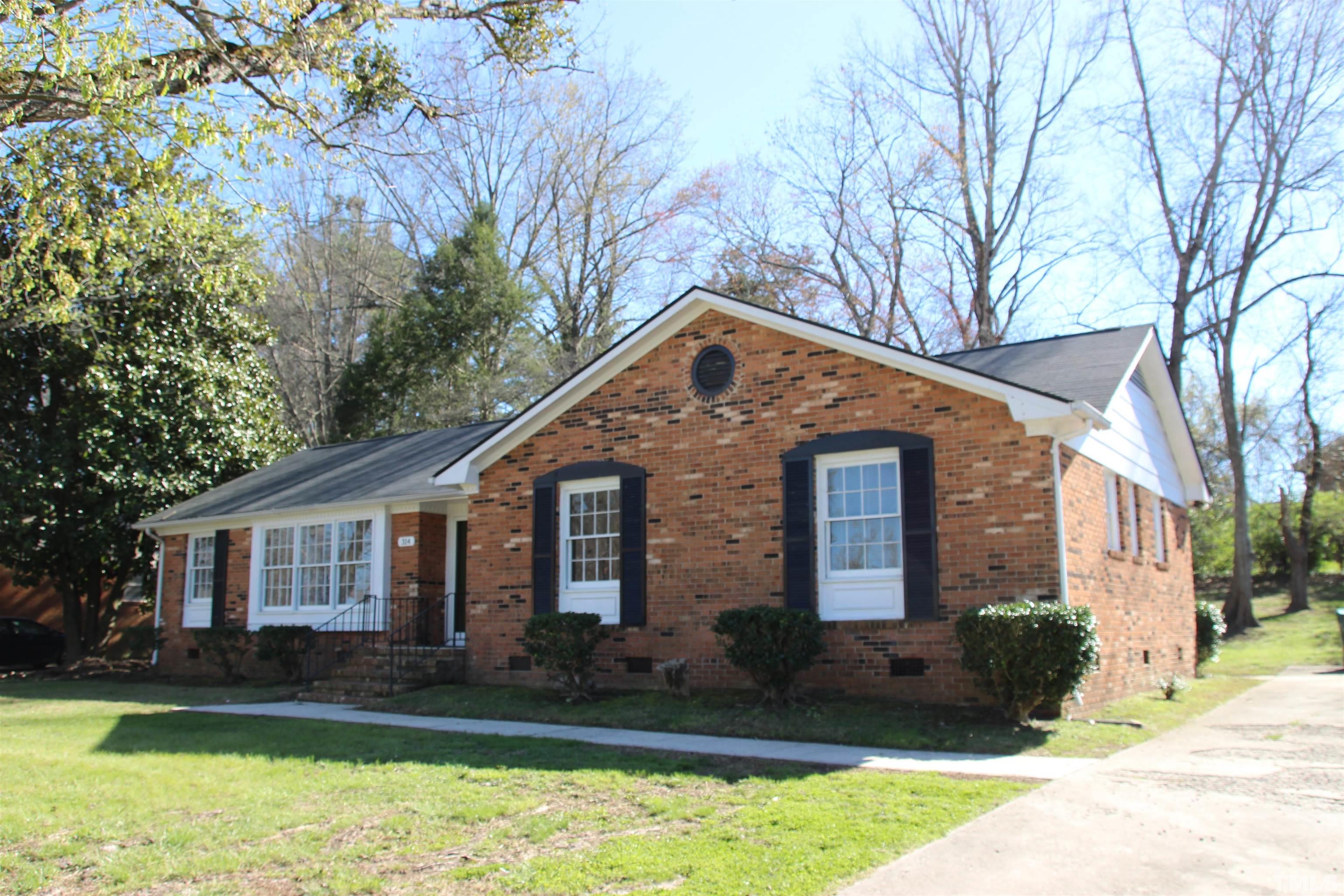 314 Rippling Stream Road Durham, NC 27704 - Photo 3 of 29 Gallery Image 3