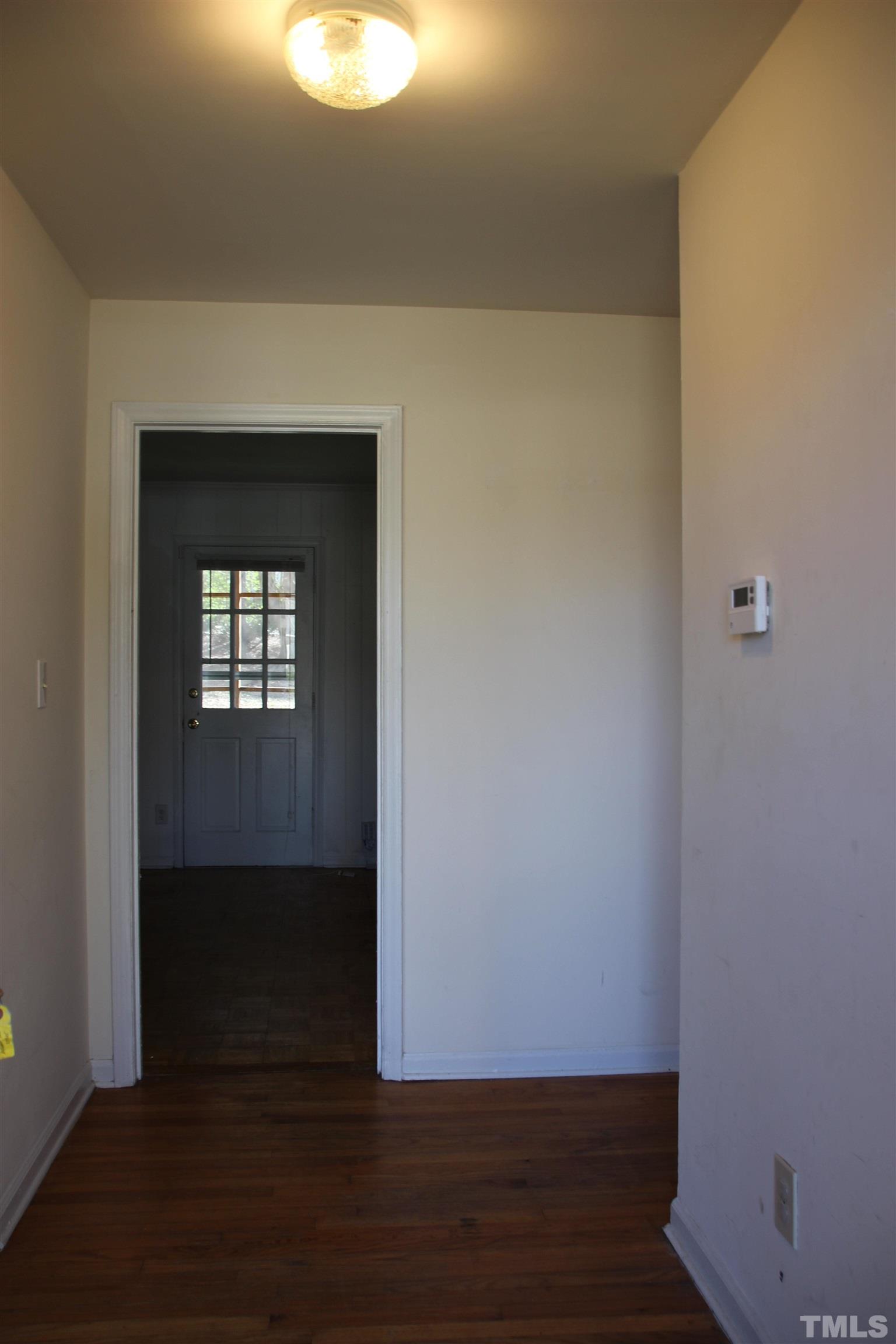 314 Rippling Stream Road Durham, NC 27704 - Photo 4 of 29 Gallery Image 4