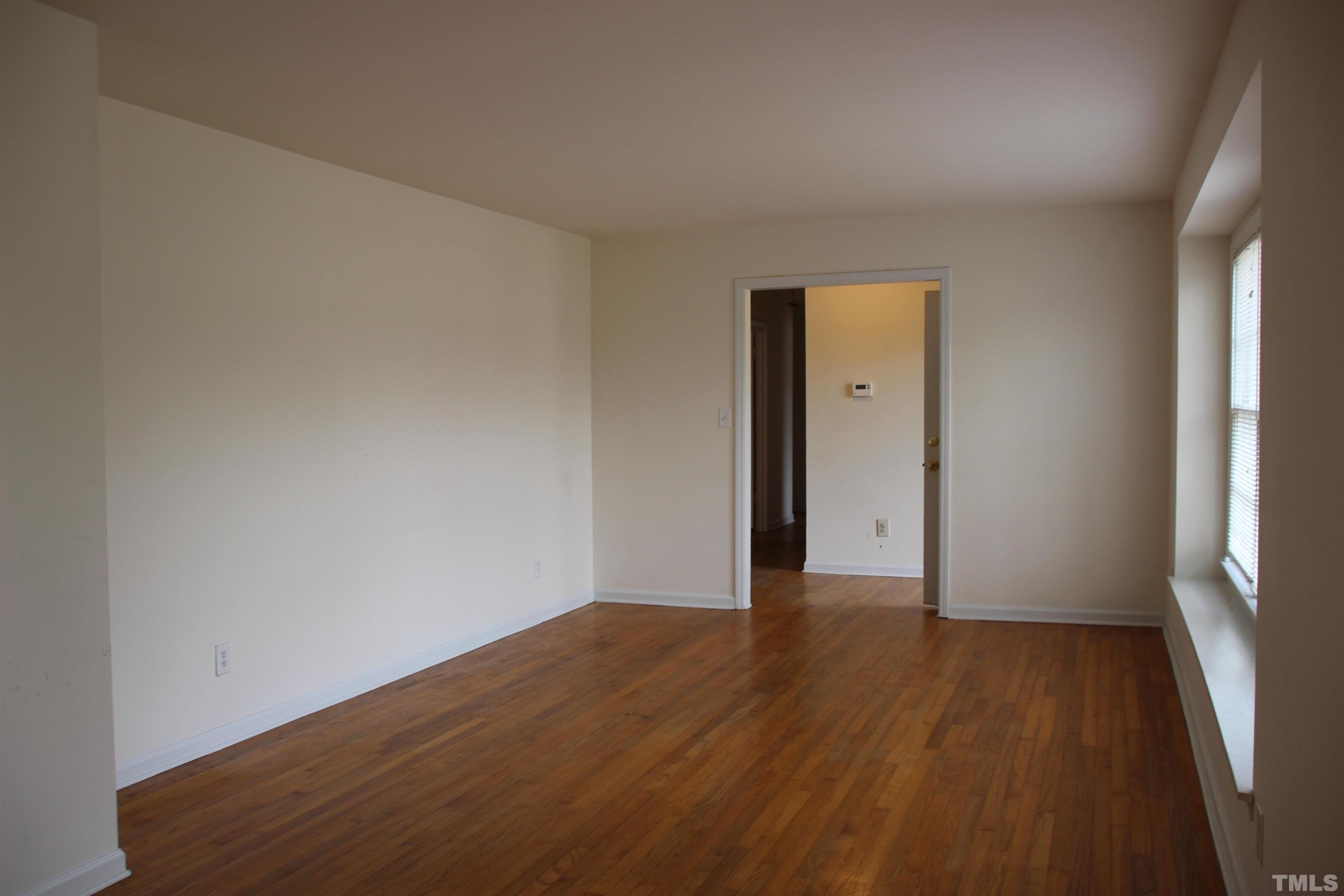 314 Rippling Stream Road Durham, NC 27704 - Photo 5 of 29 Gallery Image 5