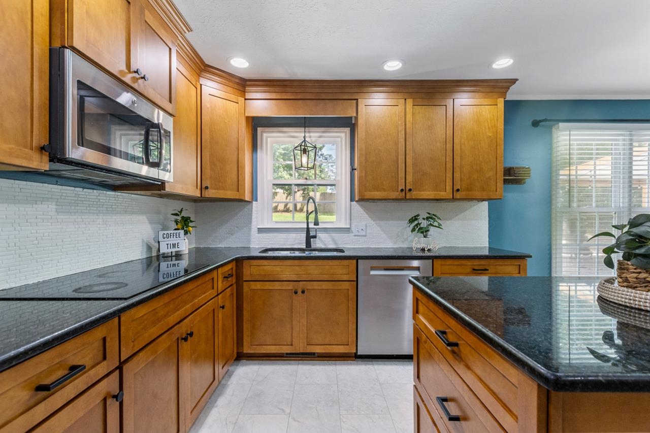 3907 Leane Drive Tallahassee, FL 32309 - Photo 16 of 42