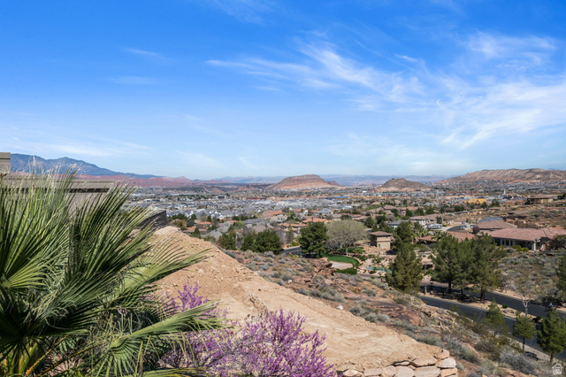2376 Stone Crest Circle St. George, UT 84790 - Photo 47 of 61 View of mountain backdrop