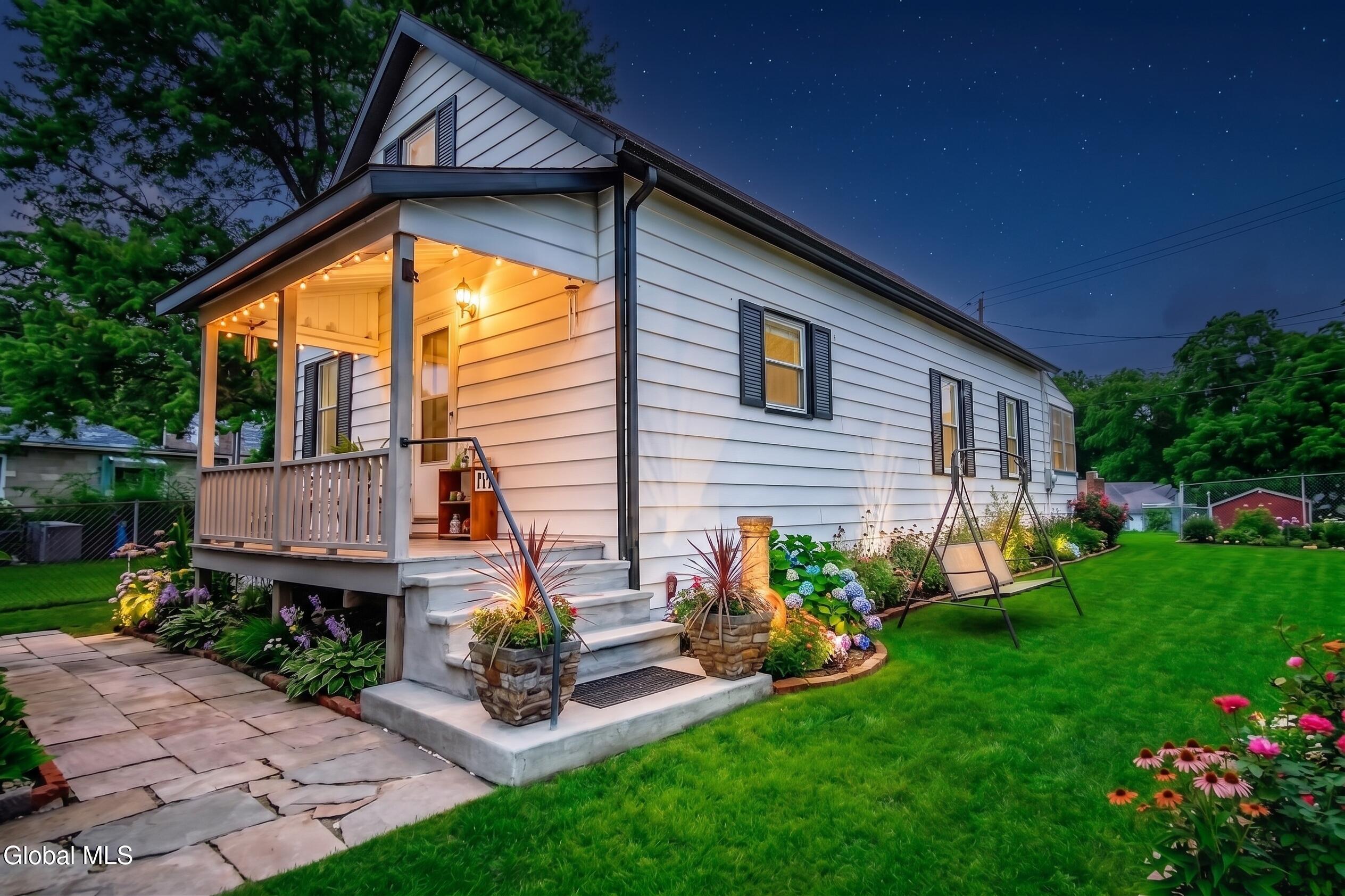 1142 River Road Troy, NY 12182 - Photo 16 of 18 Gemini_Generated_Image_jg247pjg247pjg24