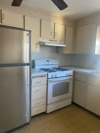 $1,500 | 60 Judd Avenue, New Britain, CT 06051