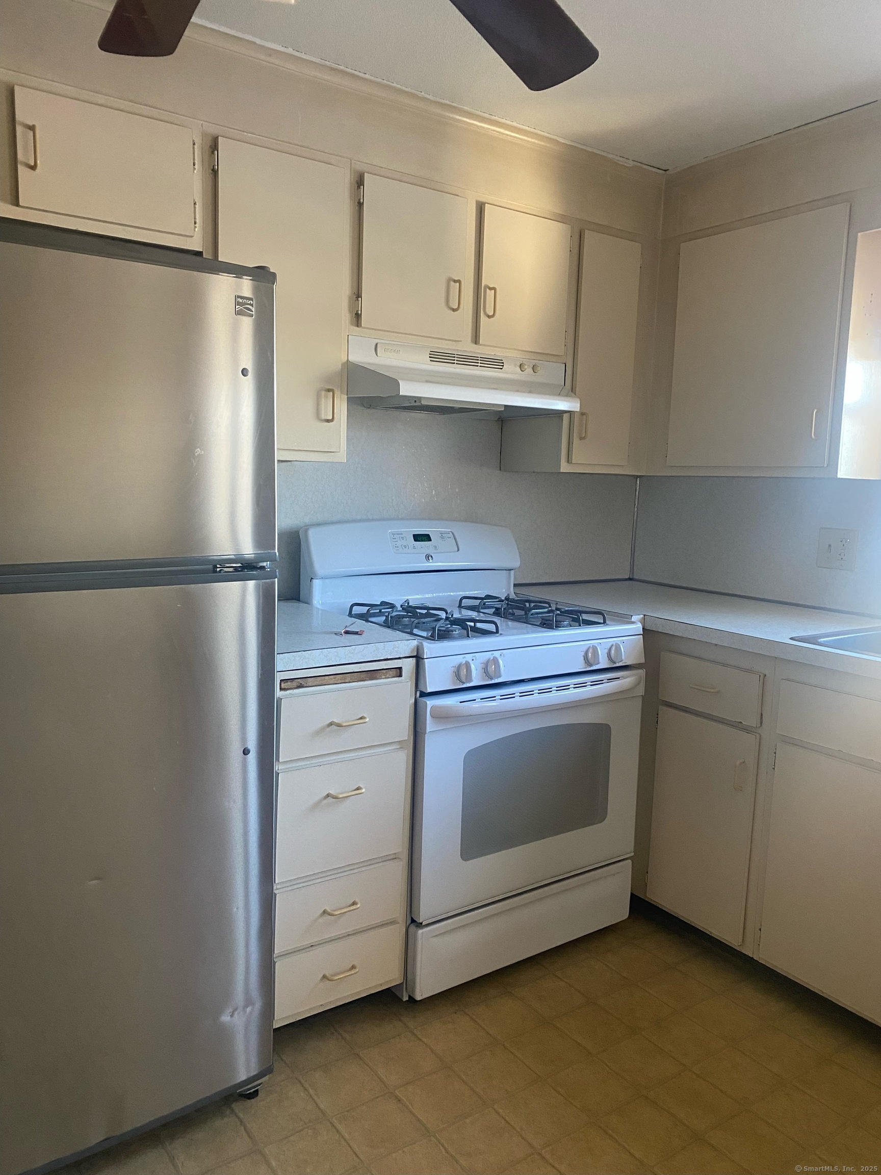 60 Judd Avenue New Britain, CT 06051 - Photo 9 of 10