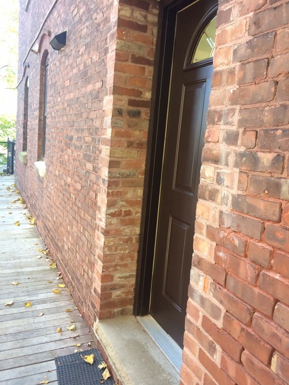 149 Winthrop Road, Unit 1 Brookline, MA 02445 - Photo 14 of 21 a view of a door