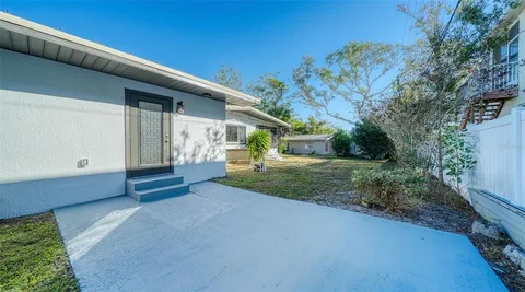 $525,000 | 2452 Whippoorwill Circle, Sarasota, FL 34231