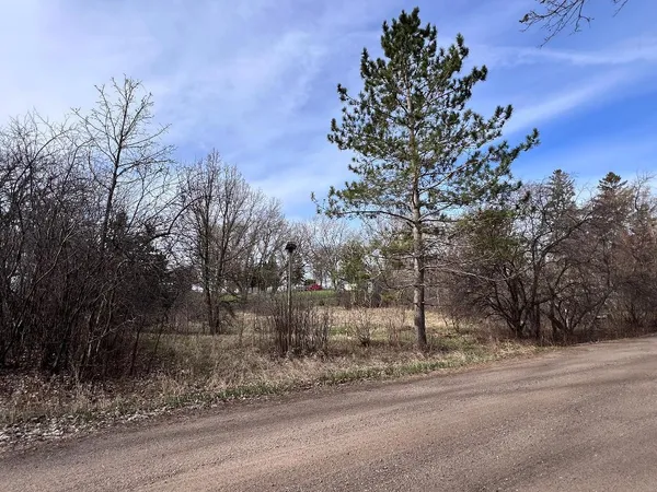 $30,000 | 1410 Ridgewood Drive, Fergus Falls, MN 56537