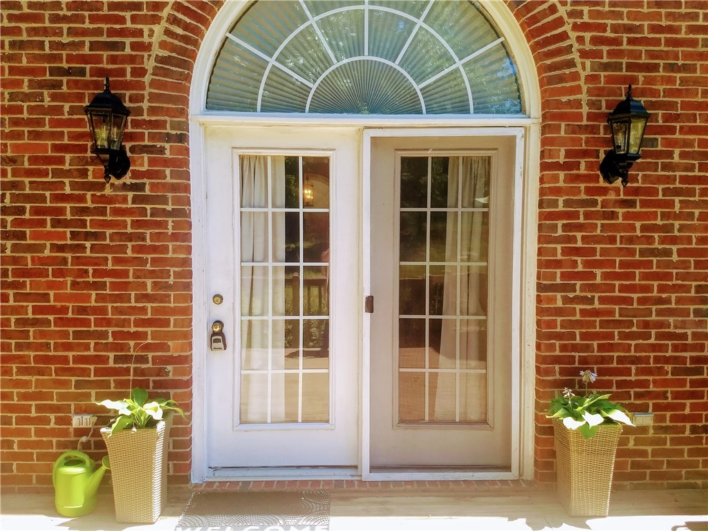 123 Charping Lane Anderson, SC 29621 - Photo 33 of 42 Back door