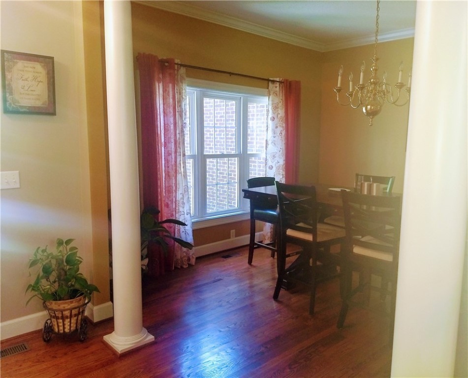 123 Charping Lane Anderson, SC 29621 - Photo 8 of 42 Dining room