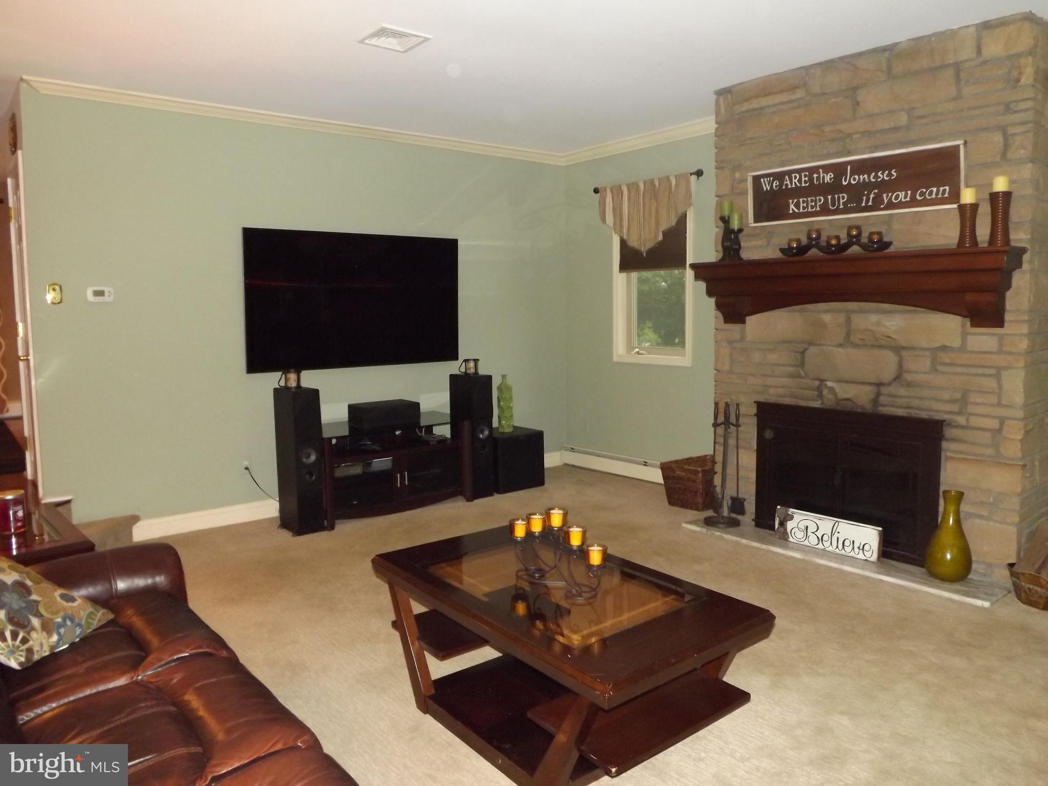 3259 Manor Road Huntingdon Valley, PA 19006 - Photo 12 of 53 Gallery Image 12