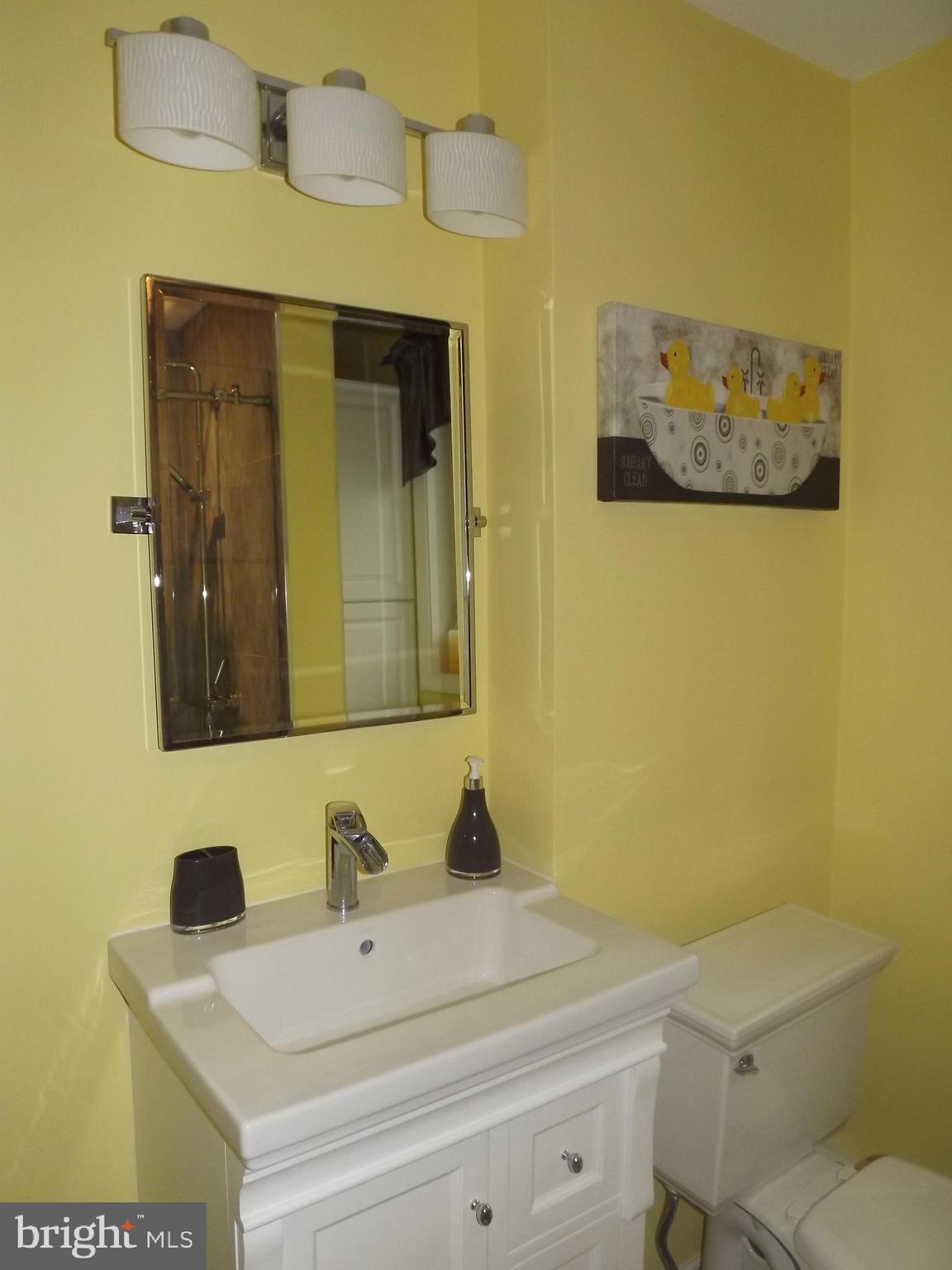 3259 Manor Road Huntingdon Valley, PA 19006 - Photo 22 of 53 Gallery Image 22