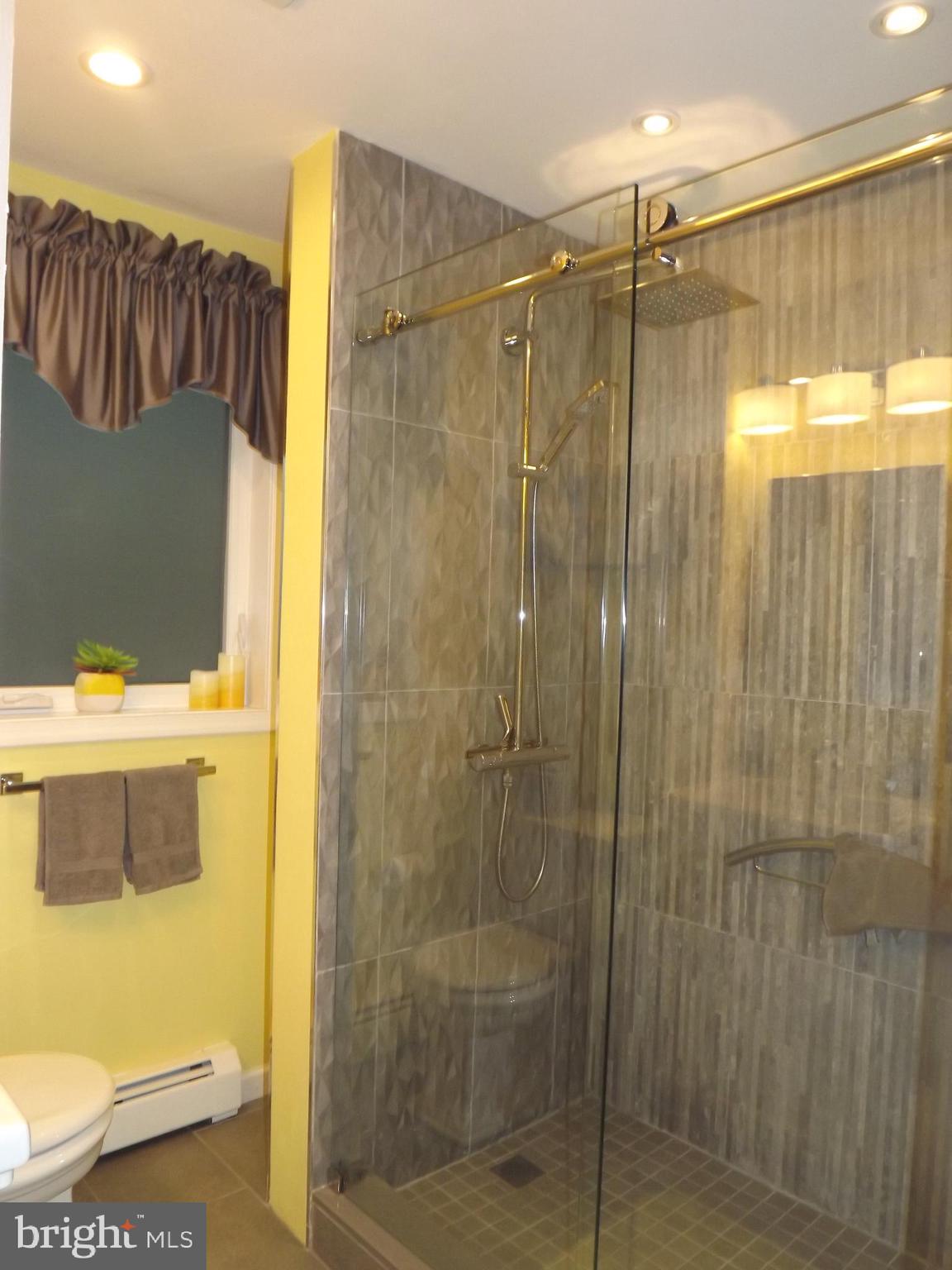3259 Manor Road Huntingdon Valley, PA 19006 - Photo 23 of 53 Gallery Image 23