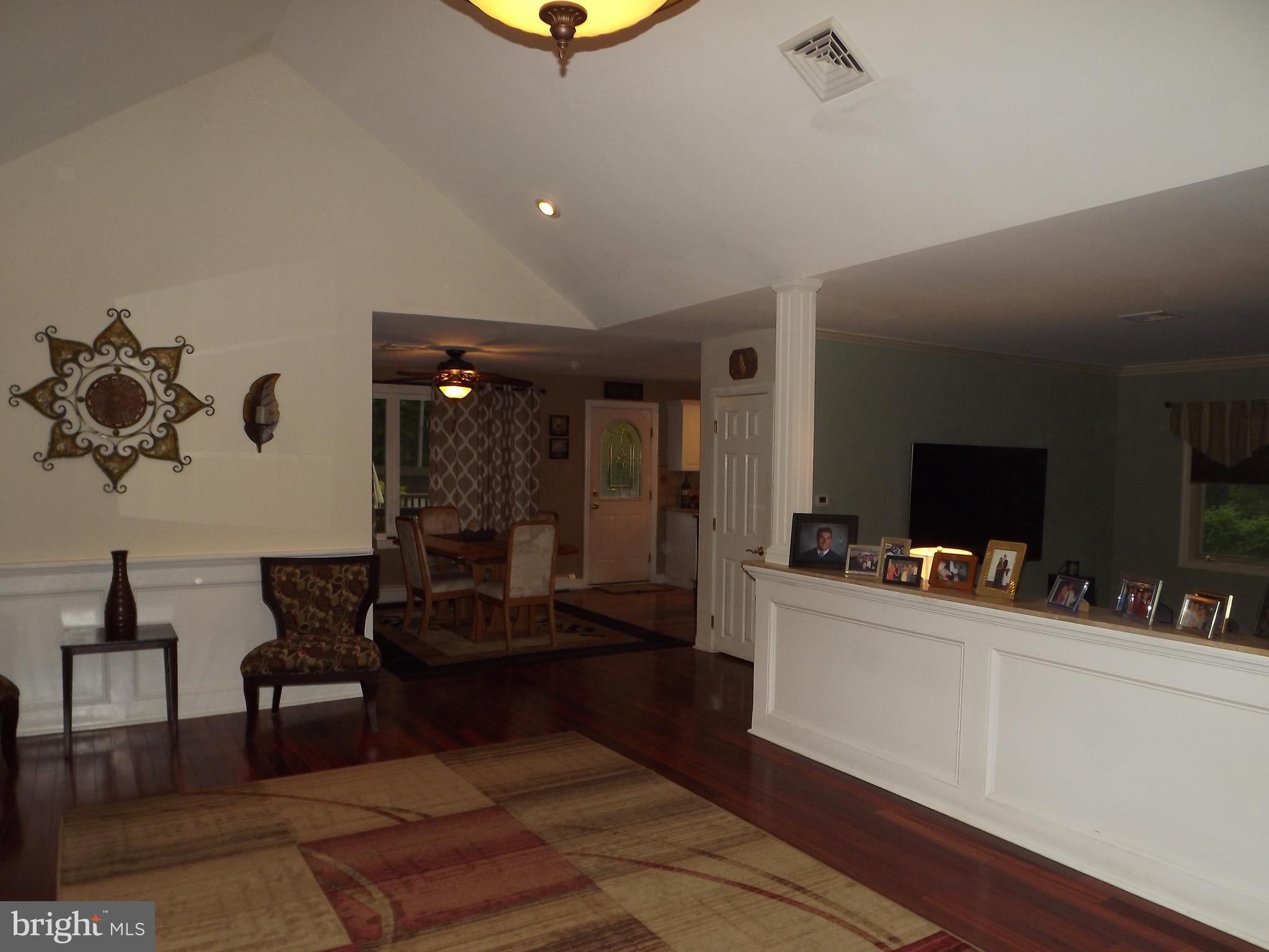 3259 Manor Road Huntingdon Valley, PA 19006 - Photo 9 of 53 Gallery Image 9