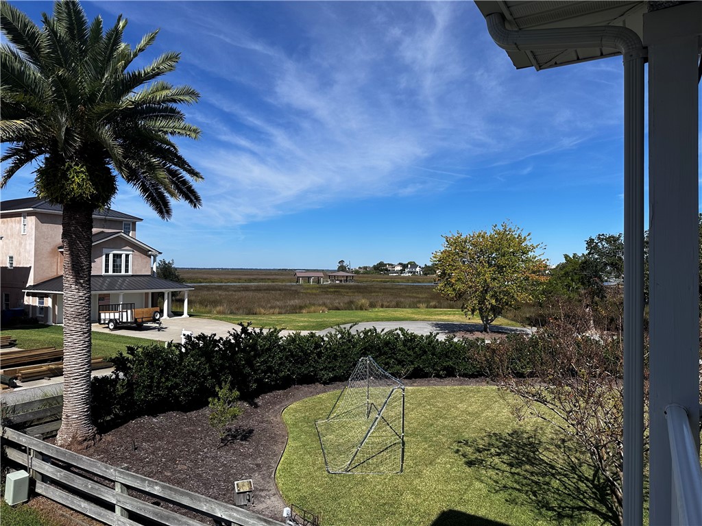 702 Cedar Street St. Simons Island, GA 31522 - Photo 10 of 28