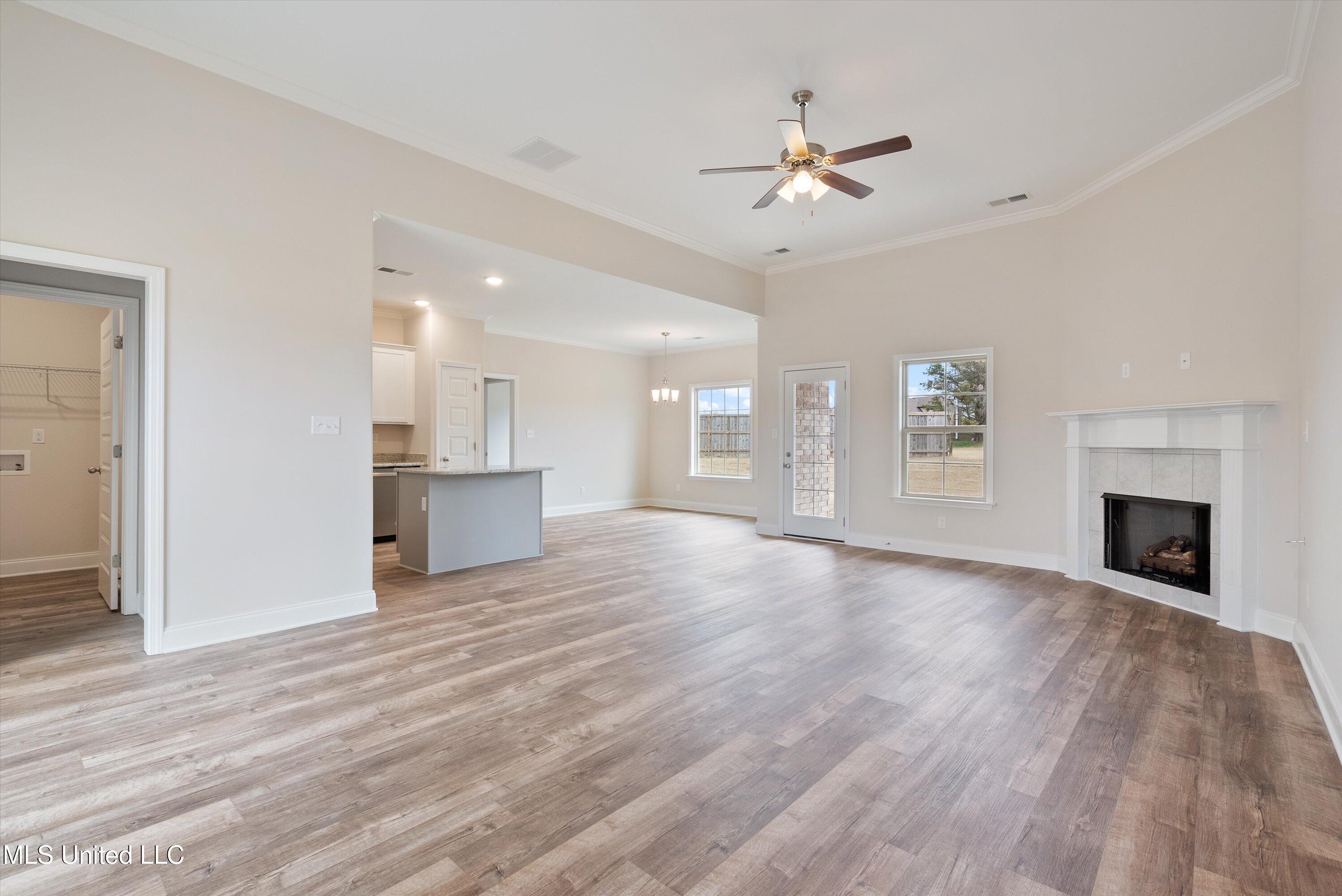 956 Collie Drive Hernando, MS 38651 - Photo 7 of 30 05-DSC02847