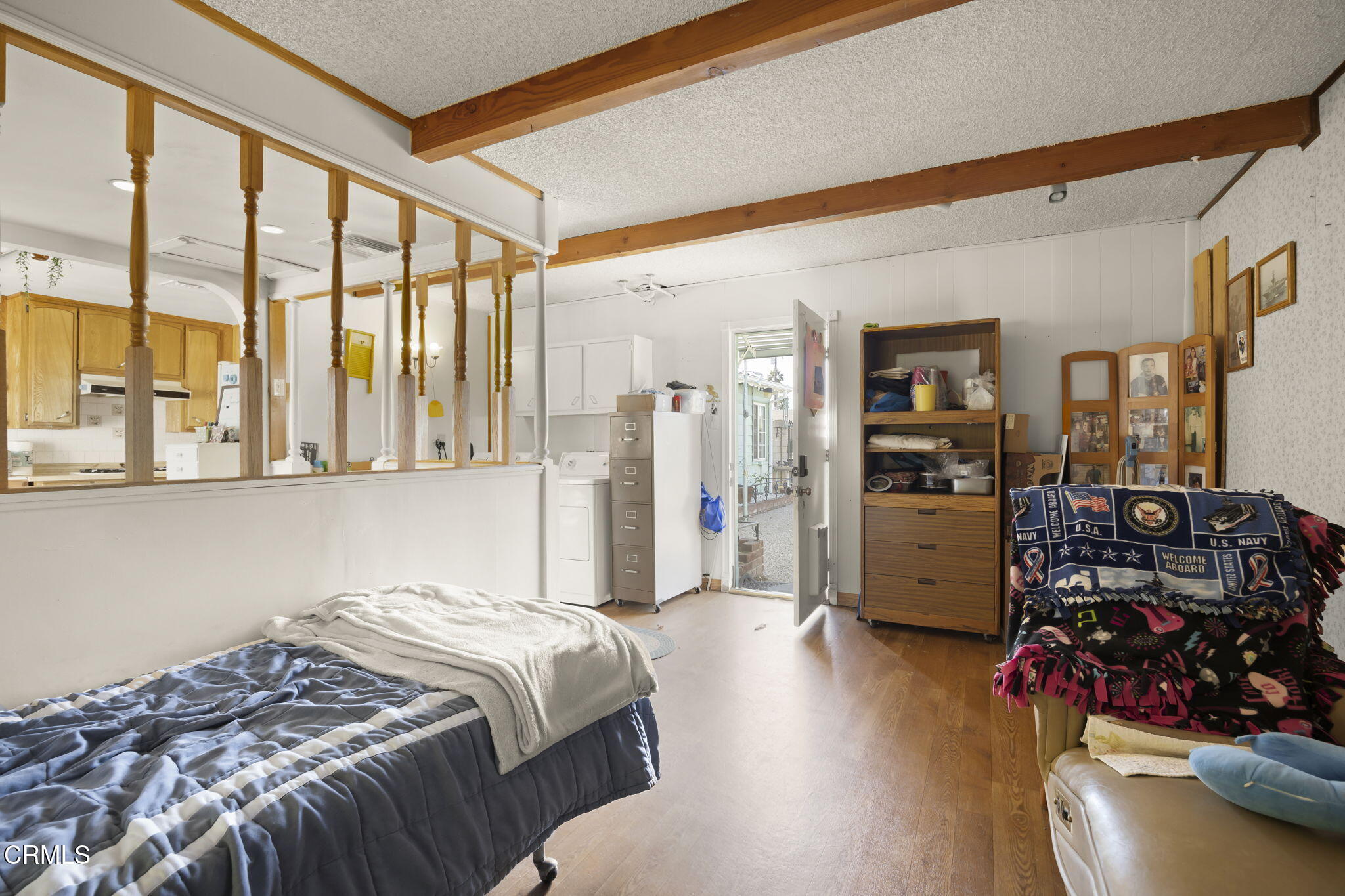 3176 East Clinton Circle Oxnard, CA 93033 - Photo 18 of 41 18-web-or-mls-UpmarketMedia_3176Clinton-