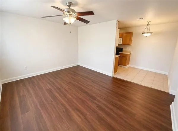 $1,050 | 8720 West Livingston Avenue, Unit H, Chalmette, LA 70043