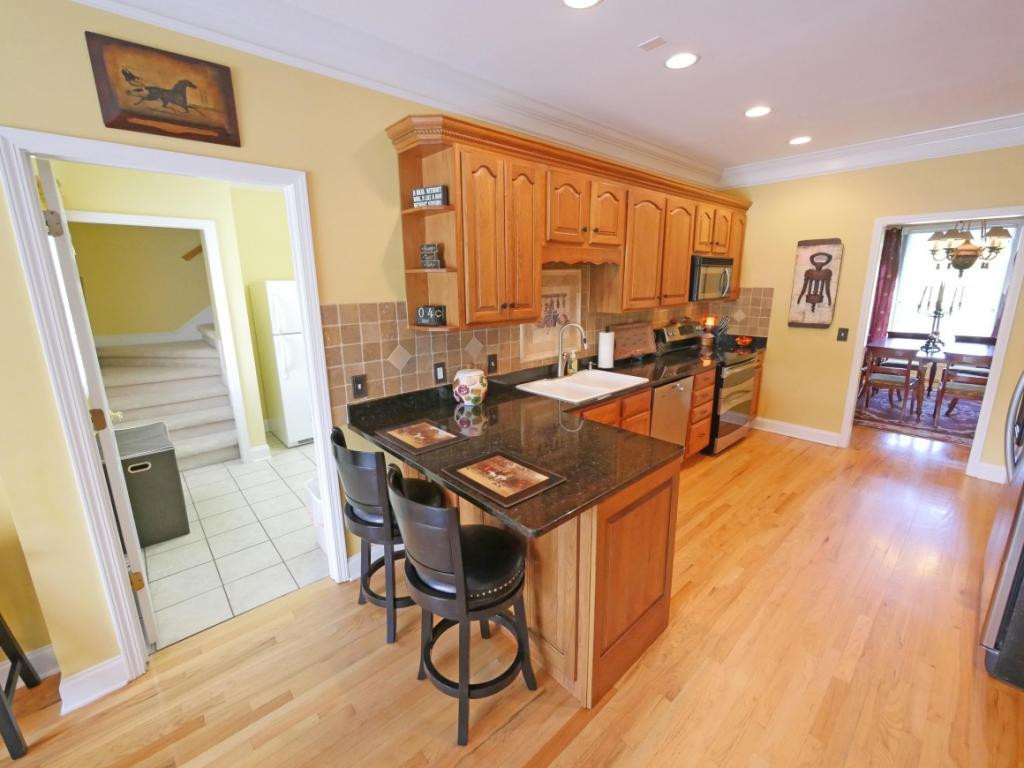 100 Chestnut Ridge Drive Jonesborough, TN 37659 - Photo 14 of 36 View from breakfast nook