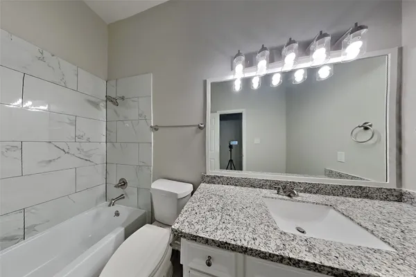 $2,300 | 25810 Palmdale Estate Drive, Richmond, TX 77406